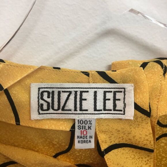 Suzie Lee Blouse Skirt Abstract Print Flower Yellow Black 2 Piece Silk M NWT - Picture 6 of 6